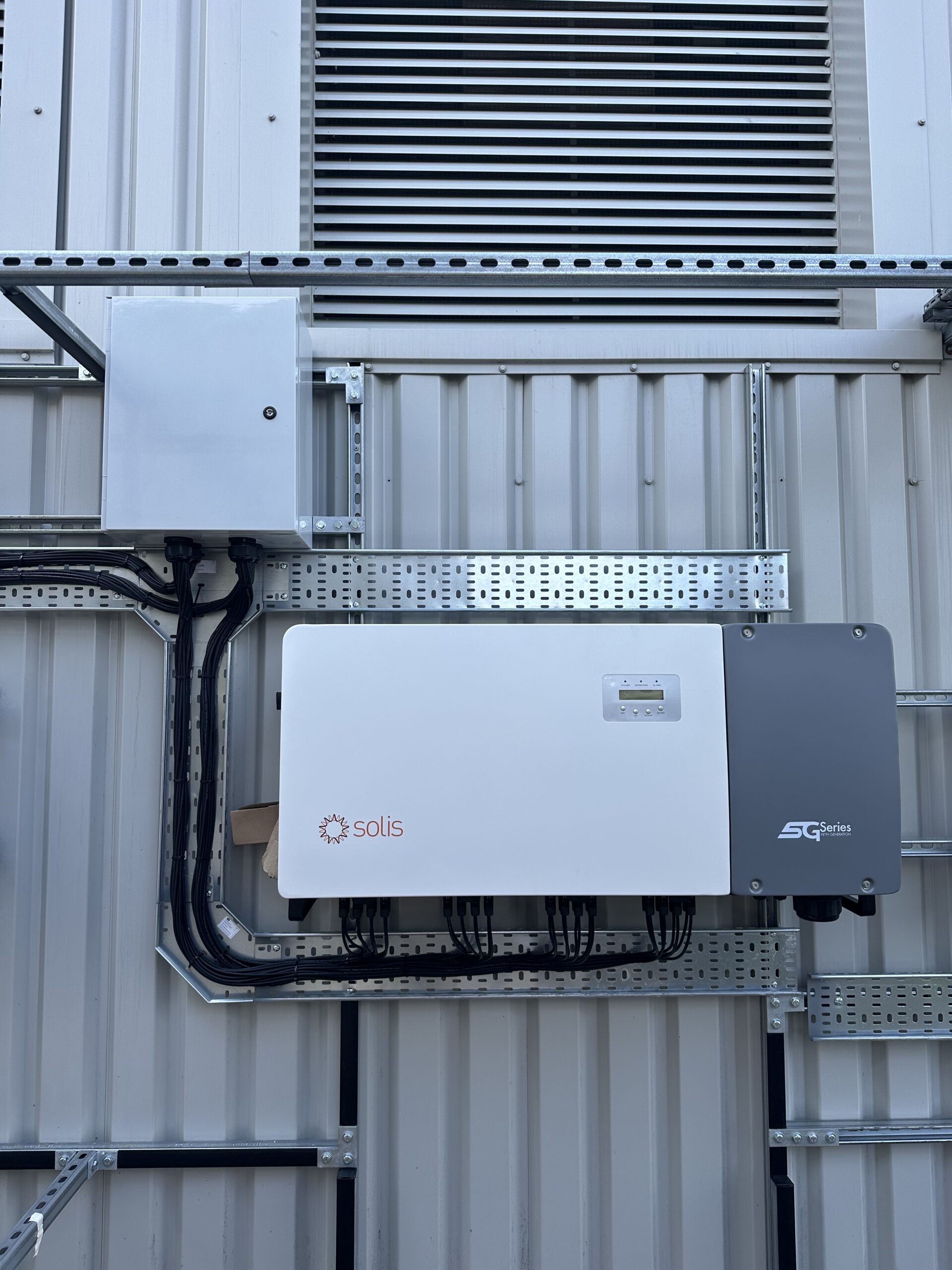 Industrial solar inverter installation for commercial photovoltaic system energy conversion